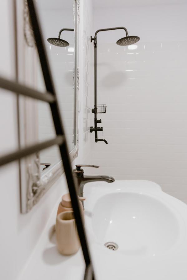 La Fontaine Hotel ฮูเนโดอารา ภายนอก รูปภาพ